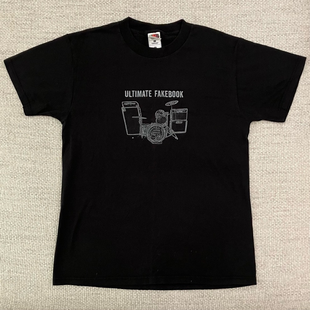Ultimate Fakebook T-Shirt Size M